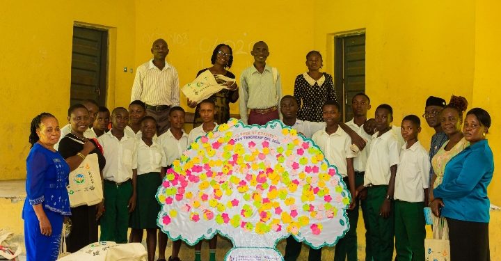 Teachers Honored as Sterling Oil and VCDF Deepen Education Support across Nigeria